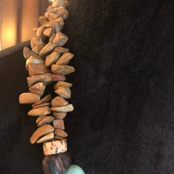 Autumn Magesty! Turquoise, Carnelian, Agate Jasper and Wood Necklace - Picture 4 of 8